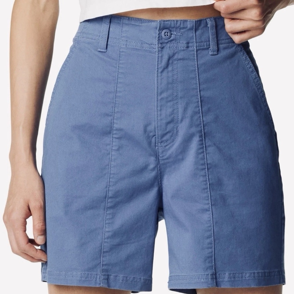 Columbia Women's Calico Basin Short Size 4 NWT